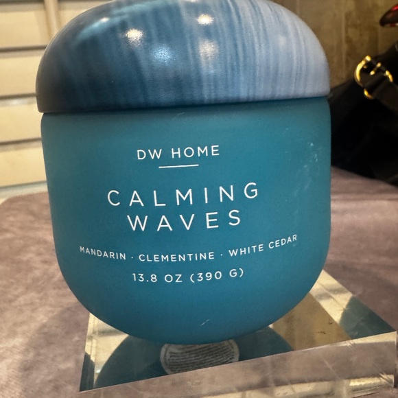 DW Home‎ Ocean Blue Candle - Picture 1 of 2